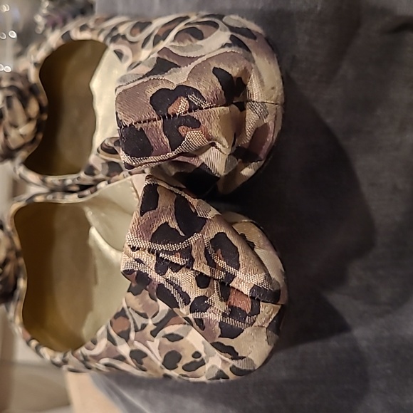 Authentic Coach Mimsy Flats Size 9B - Picture 4 of 6